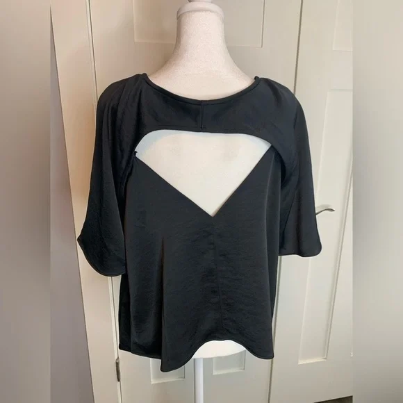 Anthropologie Daily Practice Black Open Back Blouse Size Small - Picture 5 of 13